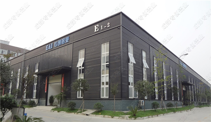 成都專創(chuàng)鋁業(yè)有限公司工廠實(shí)拍 成都專創(chuàng)鋁業(yè)有限公司工廠實(shí)拍